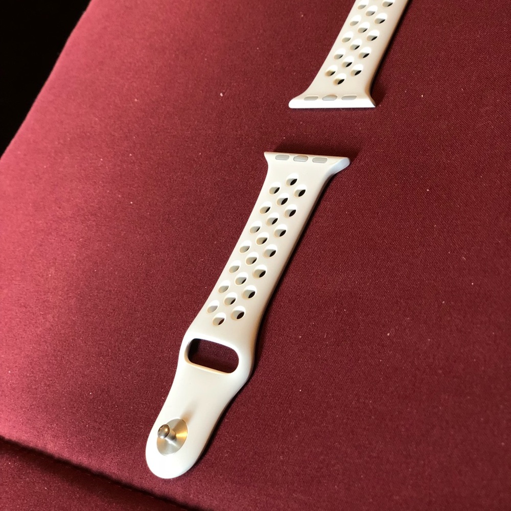 Apple Watch Band- 38mm Silver White.